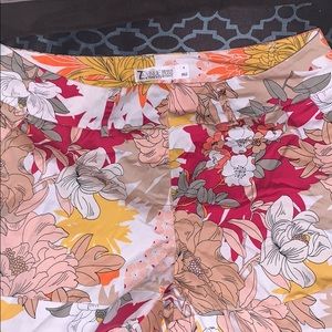 Flower Shorts from NY& COMPANY